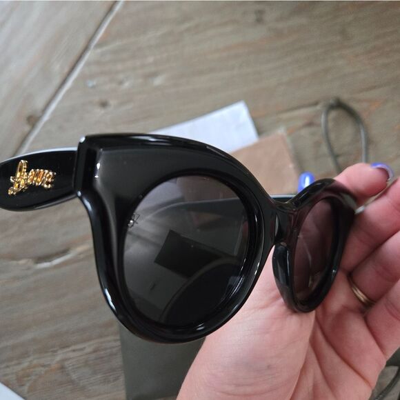 Loewe Inflated LW 40126 sunglasses New - Picture 5 of 5